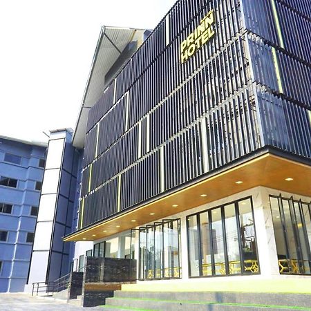 Prinn Hotel Районг Екстер'єр фото