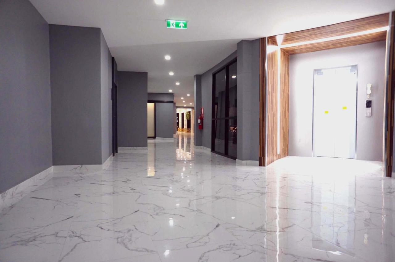 Prinn Hotel Районг Екстер'єр фото