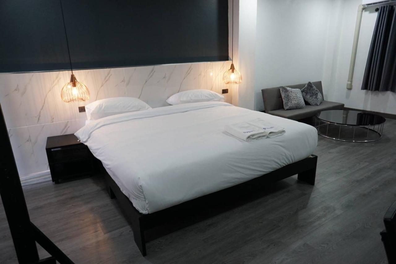 Prinn Hotel Районг Екстер'єр фото